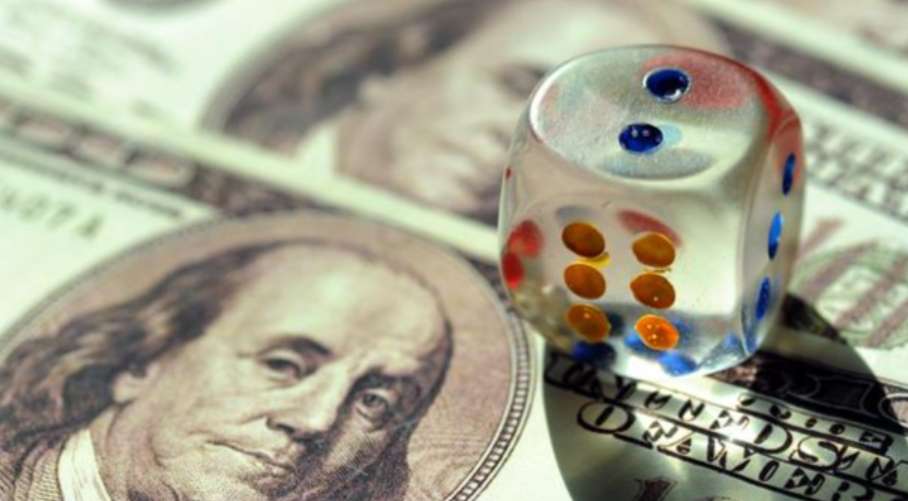 Europe Faces Monetary Policy Divergence with US
